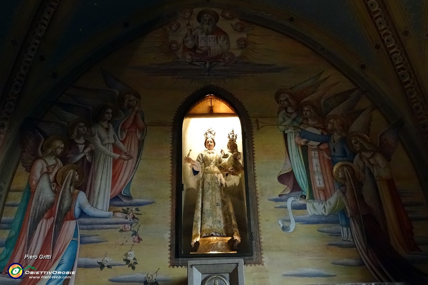 97 Santuario di Prada - la Madonna vestita.JPG -                                